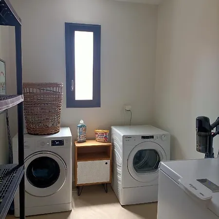 Maison Neuve 200m2 Climatisee Avec Sa Piscine Chauffee, Proche De La Plage Et Des Commerces * Audenge